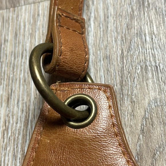 Steve Madden Leather Puka Shell Embellished Shoulder Bag - Picture 3 of 12